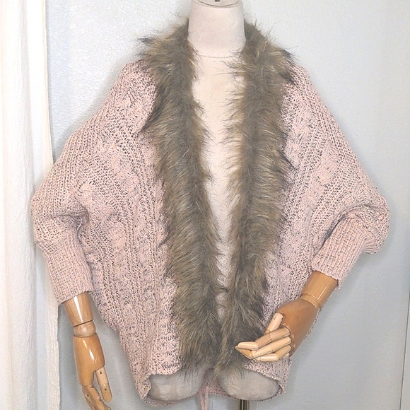 On Blue Sweaters - On Blue Boho Faux Fur Pink Cardigan Sweater Pastel Cable Knit Open Front Sz M